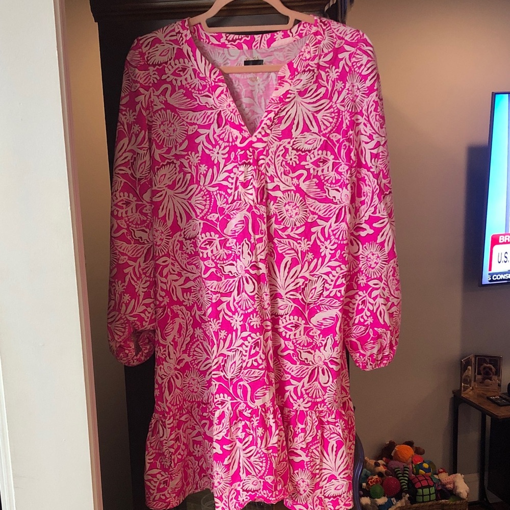 Lilly Pulitzer Pink and White Floral Tunic